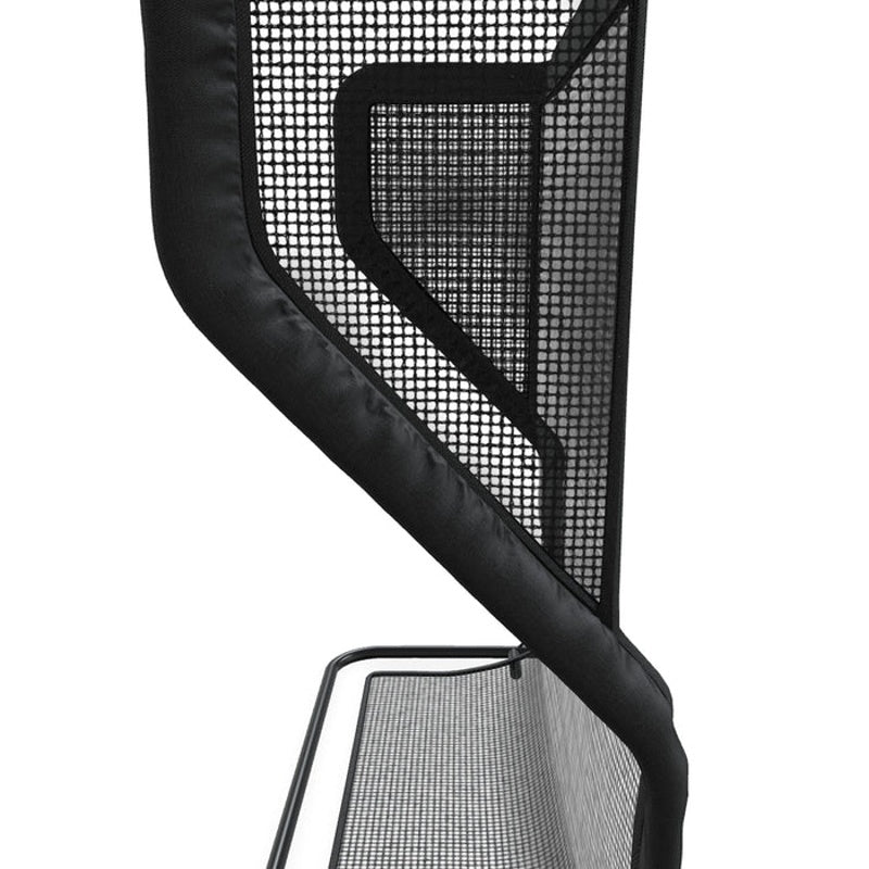 The Net Return Pro Series Golf Net Pro 8 close up side view.
